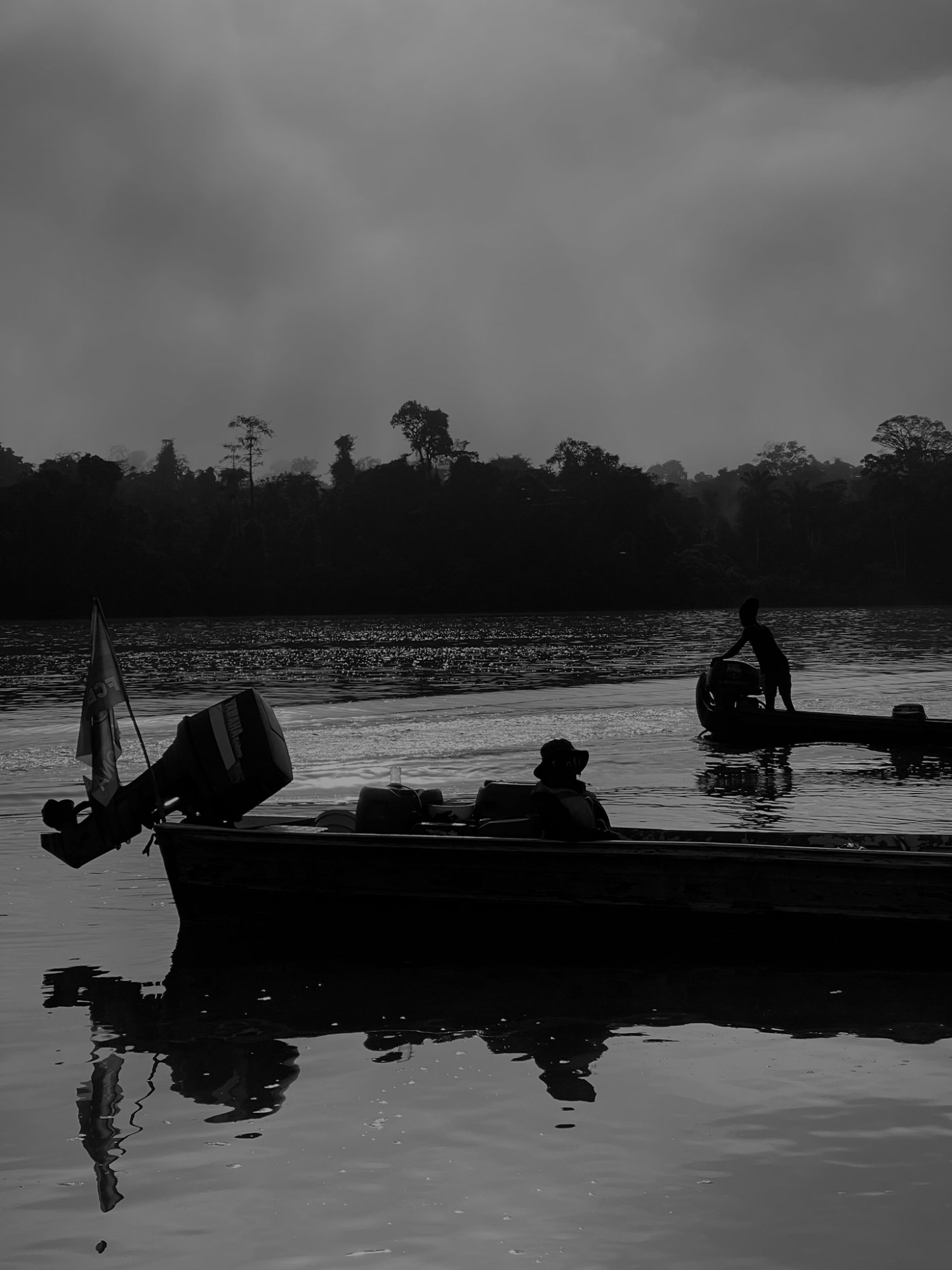 Pilote sur le Maroni